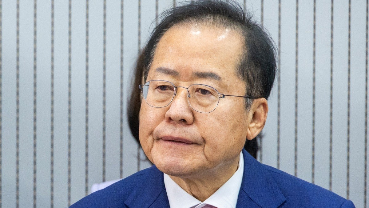 제21대 대통령후보자 국민의힘 3차 경선 진출자를 발표하는 29일 오후 서울 여의도 국민의힘 중앙당사에서 홍준표 후보가 결과를 기다리고 있다. 2025.4.29 / 뉴스1