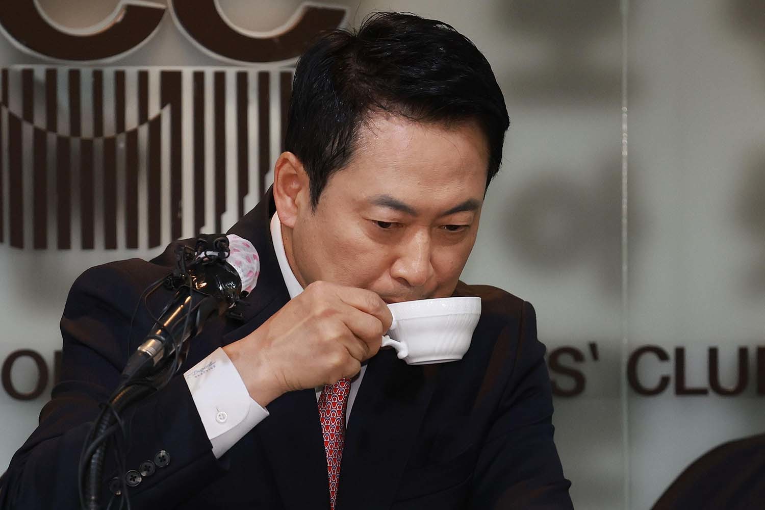 장동혁 국민의힘 대표가 8일 오후 서울 중구 프레스센터에서 열린 서울외신기자클럽 초청 간담회에 참석하고 있다. / 뉴스1
