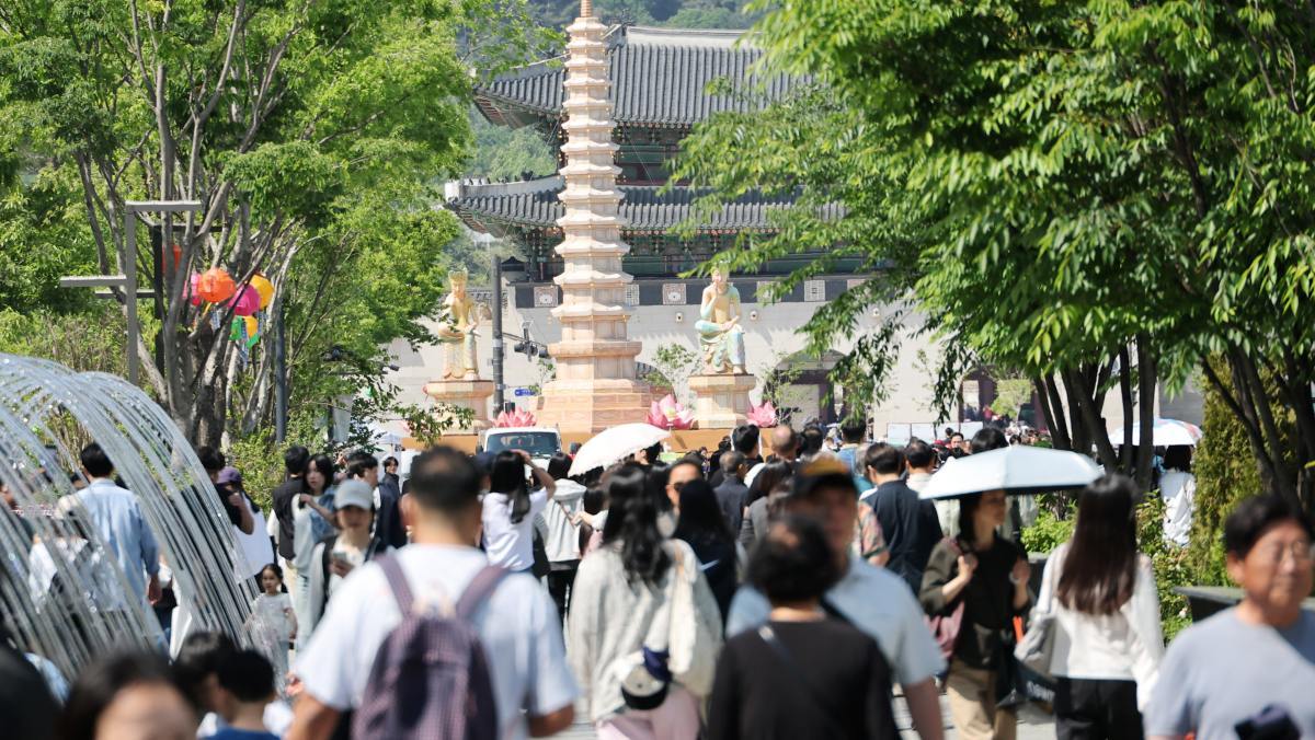 오늘 낮 최고 27도 ‘초여름 날씨’인데… 내일부터 심상치 않은 날씨 소식 전해졌다