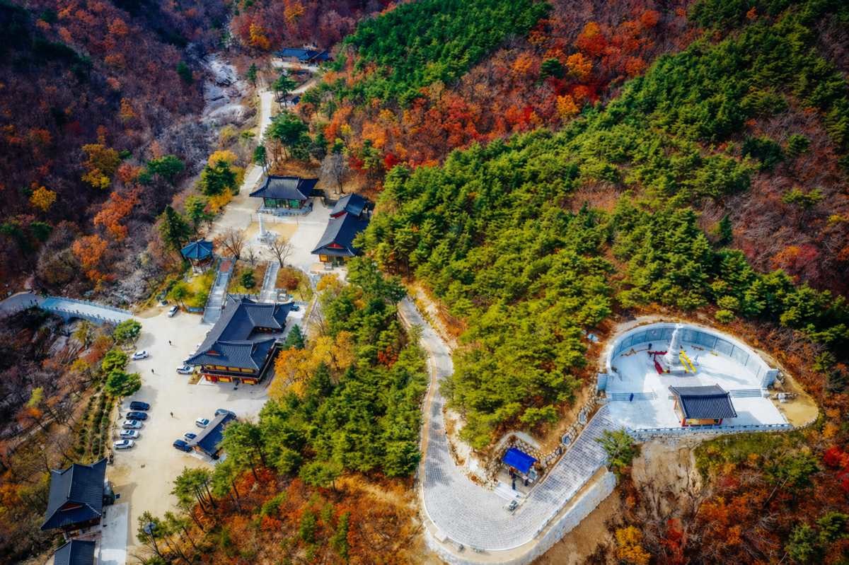 화암사 전경 / ⓒ한국관광콘텐츠랩-강원지사 모먼트스튜디오