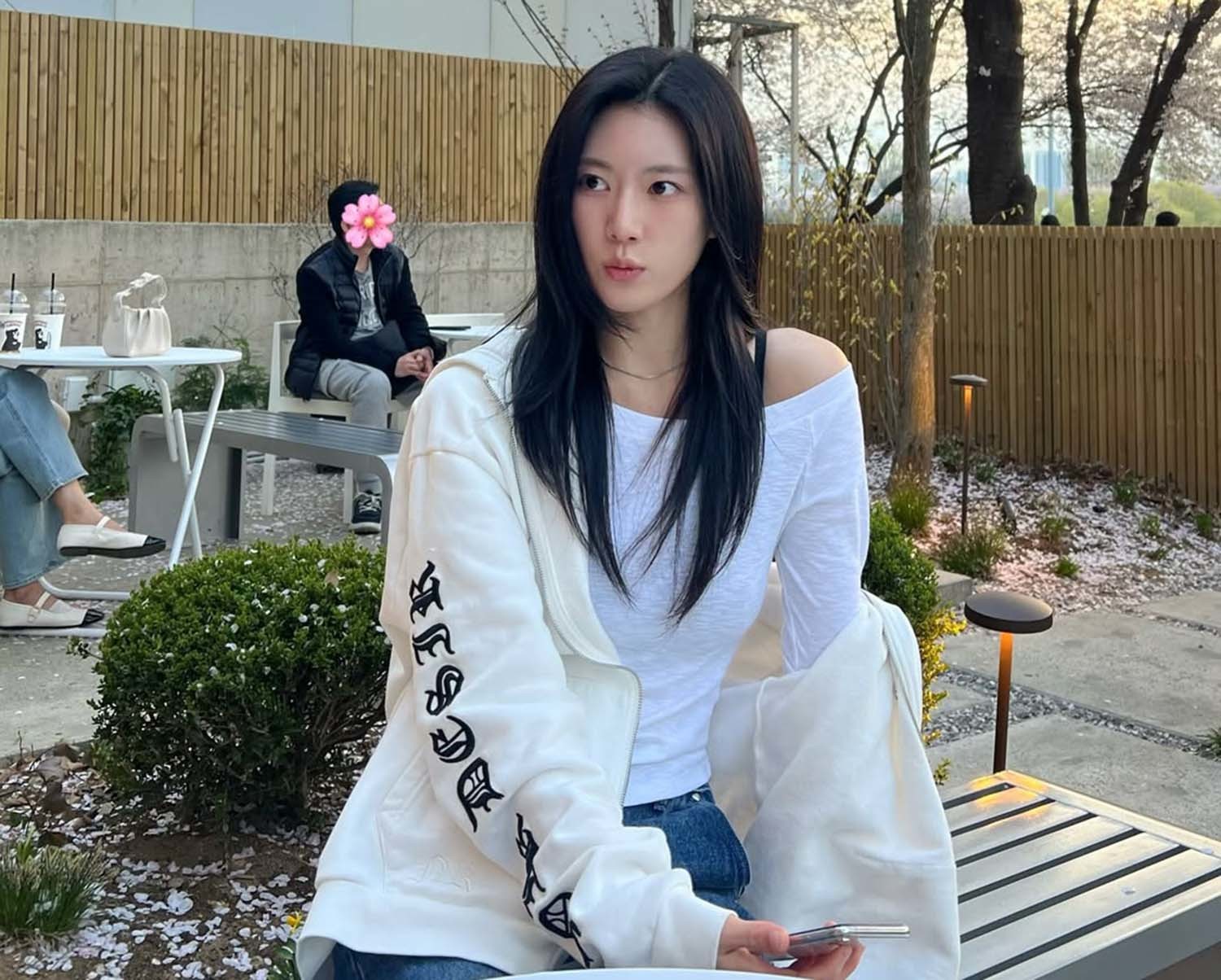 설윤지 / 설윤지 인스타그램