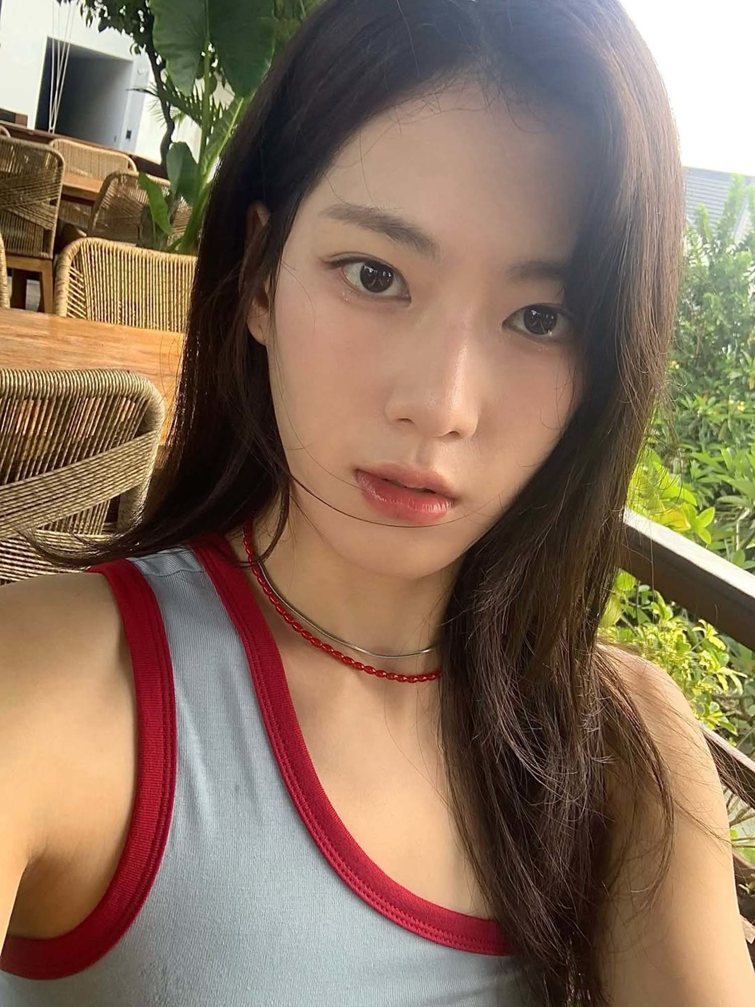 설윤지 / 설윤지 인스타그램