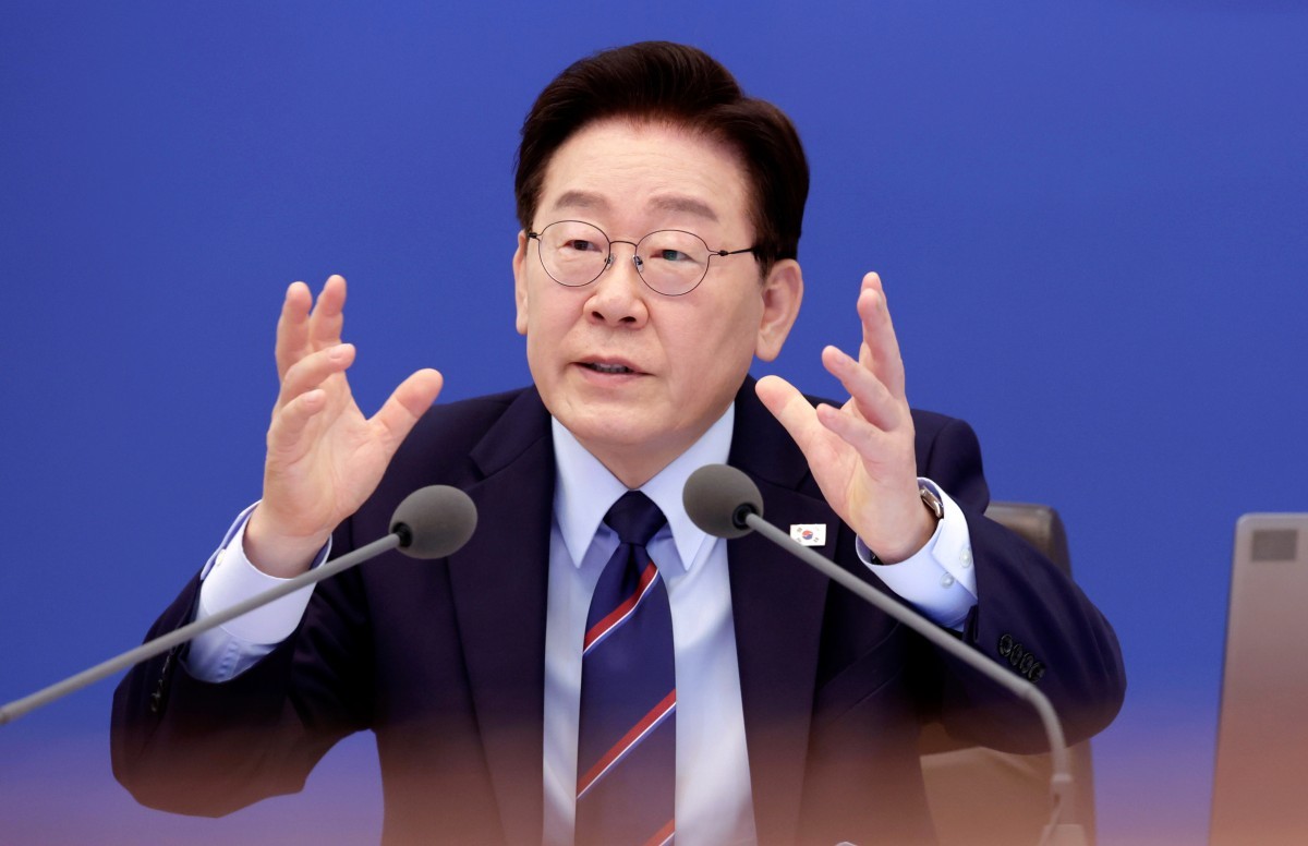 이재명 대통령이 12일 청와대에서 열린 비상경제점검회의 겸 국무회의에서 발언하고 있는 모습. / 청와대통신사진기자단-뉴스1