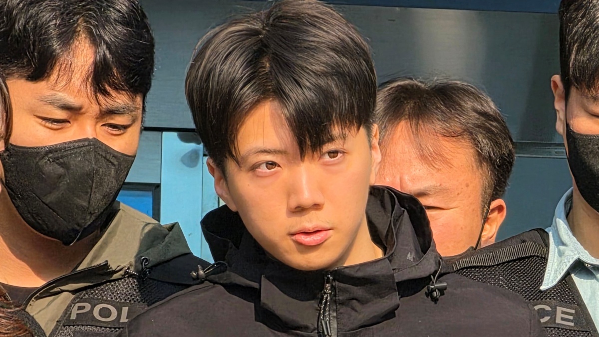 고개 빳빳이 든 채…‘여고생 살해범’ 장윤기, 심정 묻자 돌아온 말