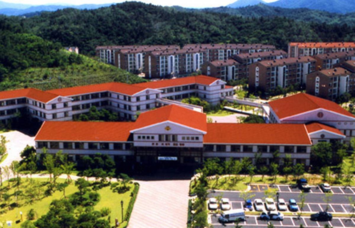 포항제철지곡초등학교 전경/포스코교육재단