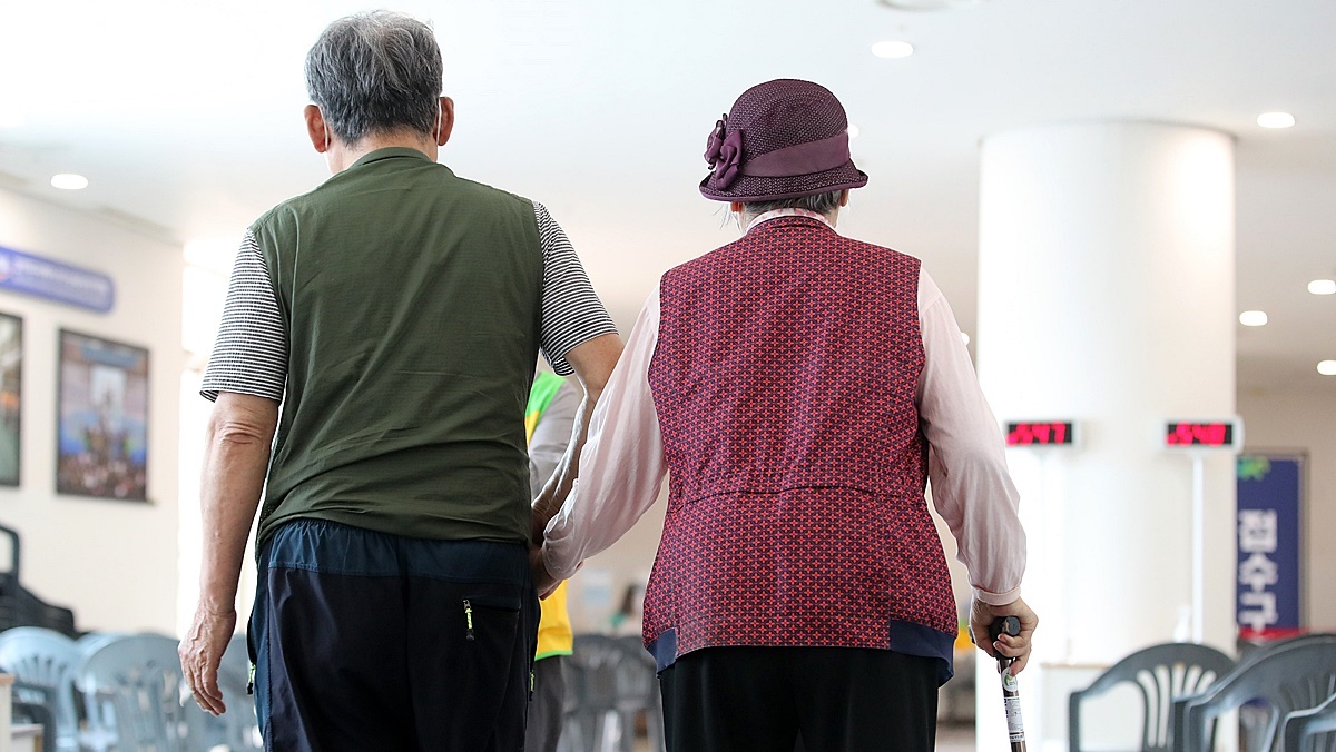 이혼 아닌데 왜 따로?…50대부터 부부 노후 자산 꼭 나눠야 하는 이유