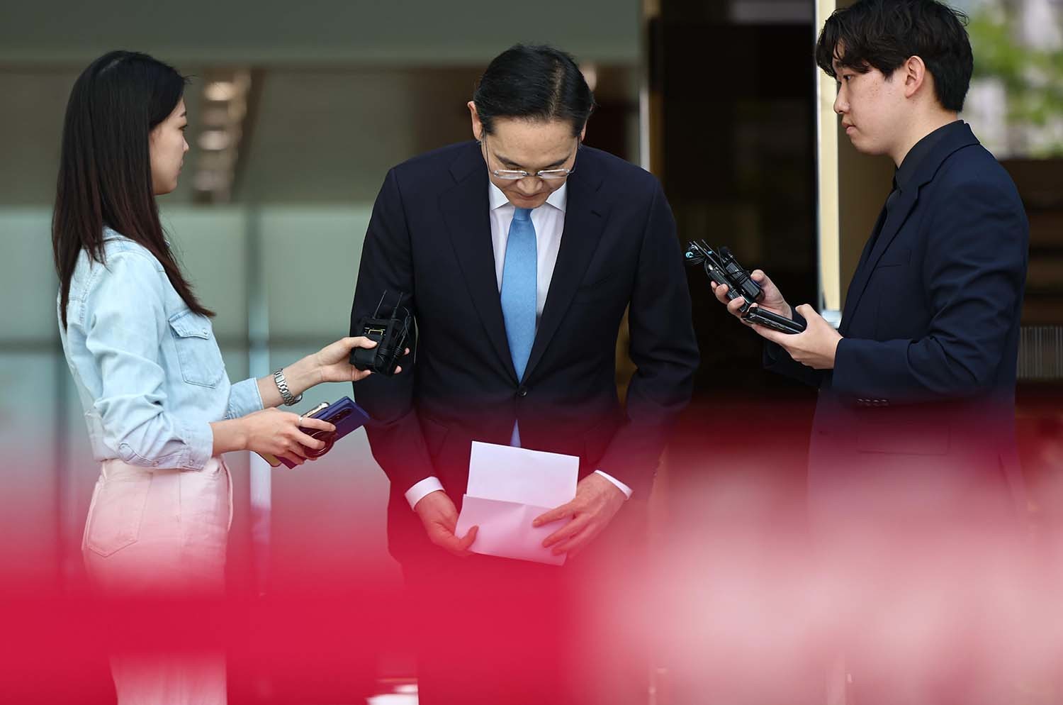 노조에 "우린 한 몸 한 가족" 호소한 이재용... 극적 타결 이뤄질까