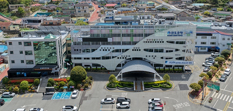 문학의 바다, 완도에서 첫 물결 일다…제1회 완도청해문학상 당선작 발표