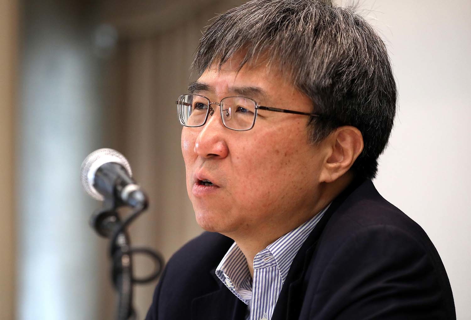 “삼성·현대차가 한국에 있는 것 자체가 다행... 해외로 옮기면 어떡할래?”