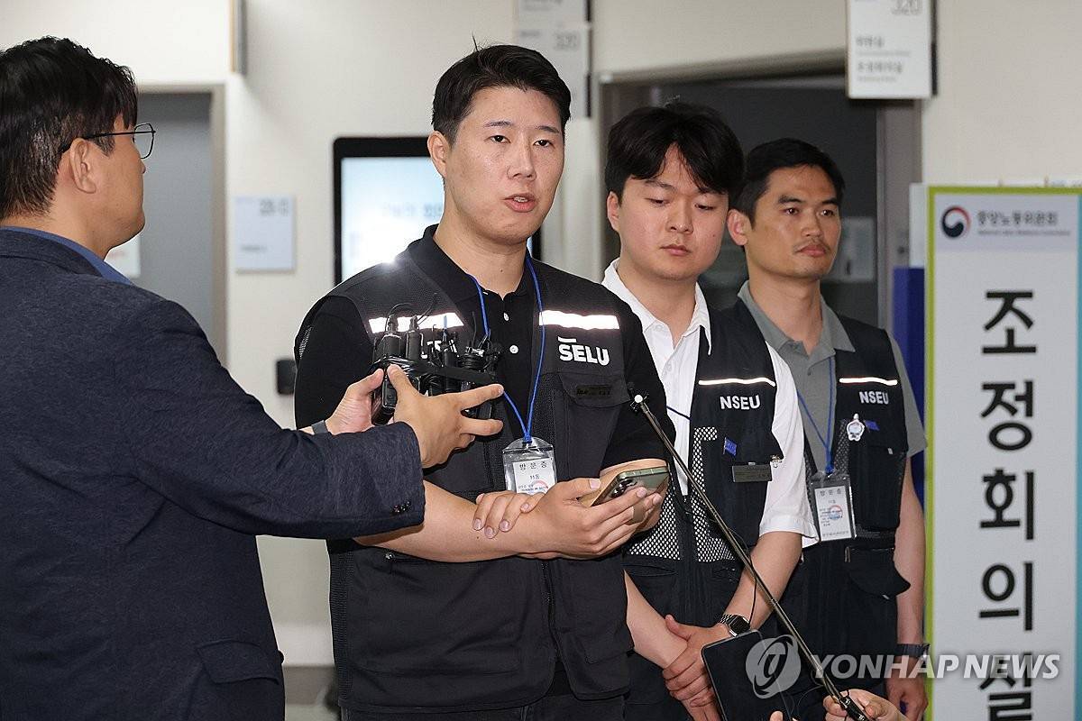 청와대, 삼성 노사협상 결렬에 “매우 유감…마지막까지 합의 최선 다해주길”