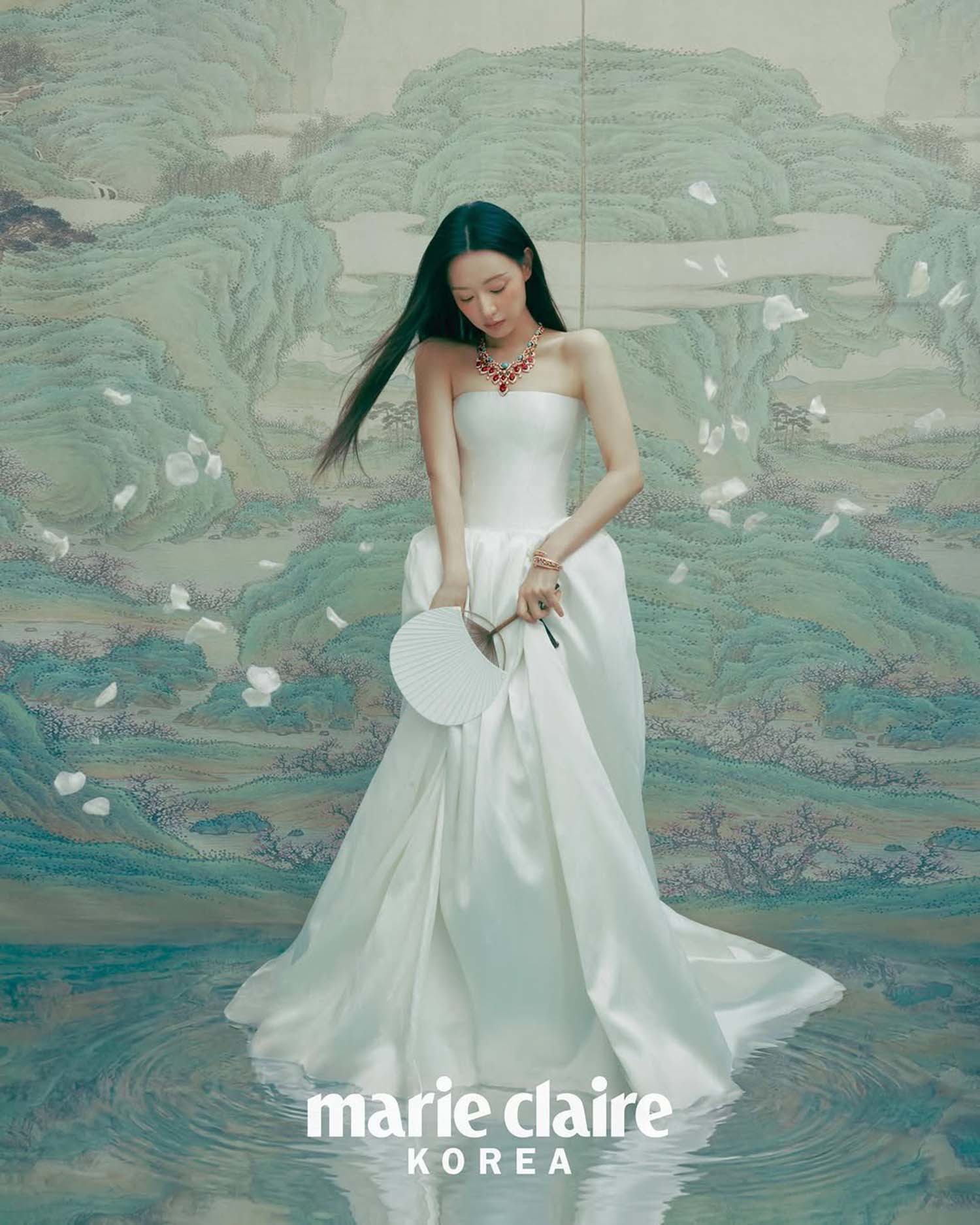 김지원 마리끌레르 코리아 화보