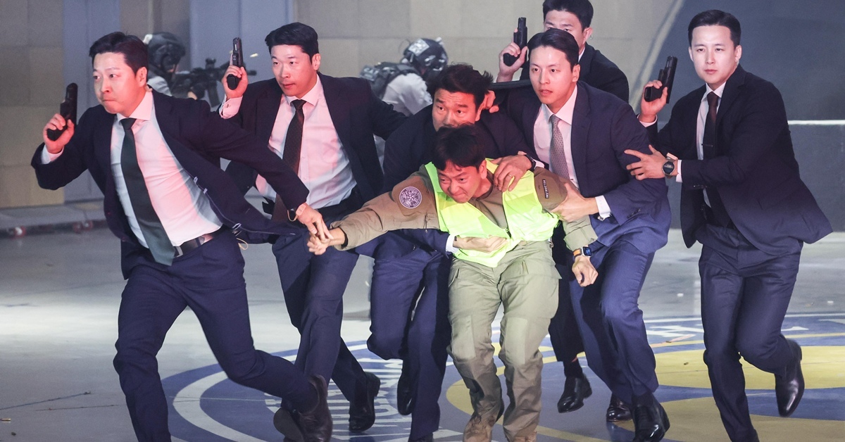 “조직 해체설 돌았는데” 대통령경호처가 다시 신입 경호관 뽑는다, 내달 15일부터 접수
