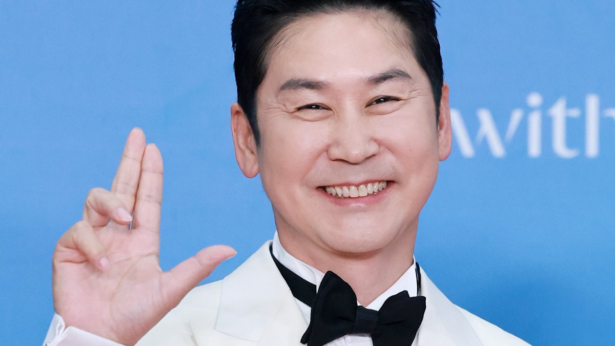 “가까운 사람이 제일...“ 55세 신동엽이 인생 살면서 뼈저리게 깨달은 인간관계 진리 1가지 