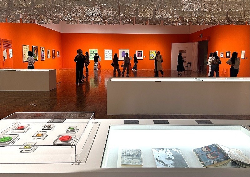 대전시립미술관이 6월 21일까지 개최하는 특별전 '앤디 워홀: 예술을 팔다(Andy Warhol: The Business of Art)'
