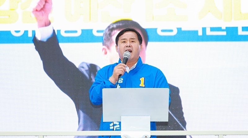 차영수 후보 측, 강진원 후보 유세장 방문 맹공…“부적절한 정치행위”