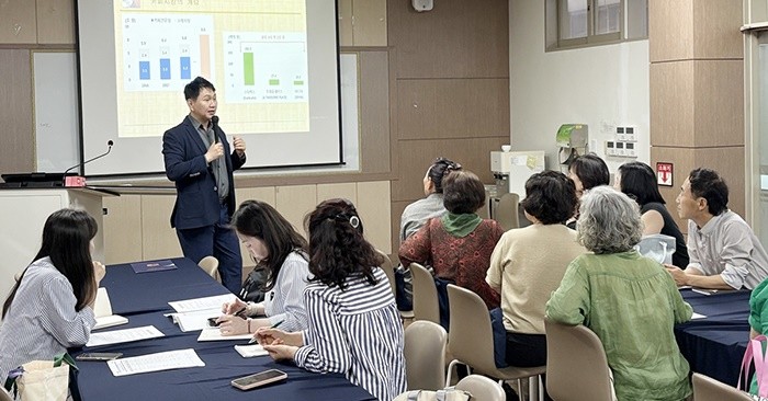 호남대학교 RISE사업단(단장 정제평)은 5월 19일부터 6월 30일까지 현명관 6층 외식조리베이커리학과 디저트 실습실에서 광산구 지역민 20여명을 대상으로 ‘커피향으로 배우는 바리스타 기초과정’ 교육 프로그램을 운영한다. / 호남대