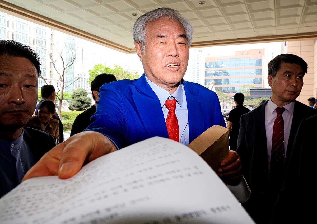 전광훈 "윤석열에게 계엄 방법까지 알려줬는데 엉뚱한 날짜에 계엄 선포"