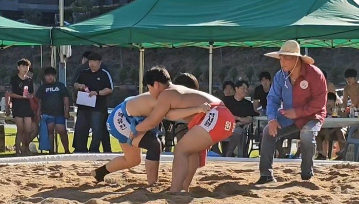 영광군이 오는 30일(토)부터 31일(일)까지 2일간 법성뉴타운 내 특설 씨름장에서 ‘2026 전라남도지사배 남‧여 씨름대회’를 개최한다. / 영광군