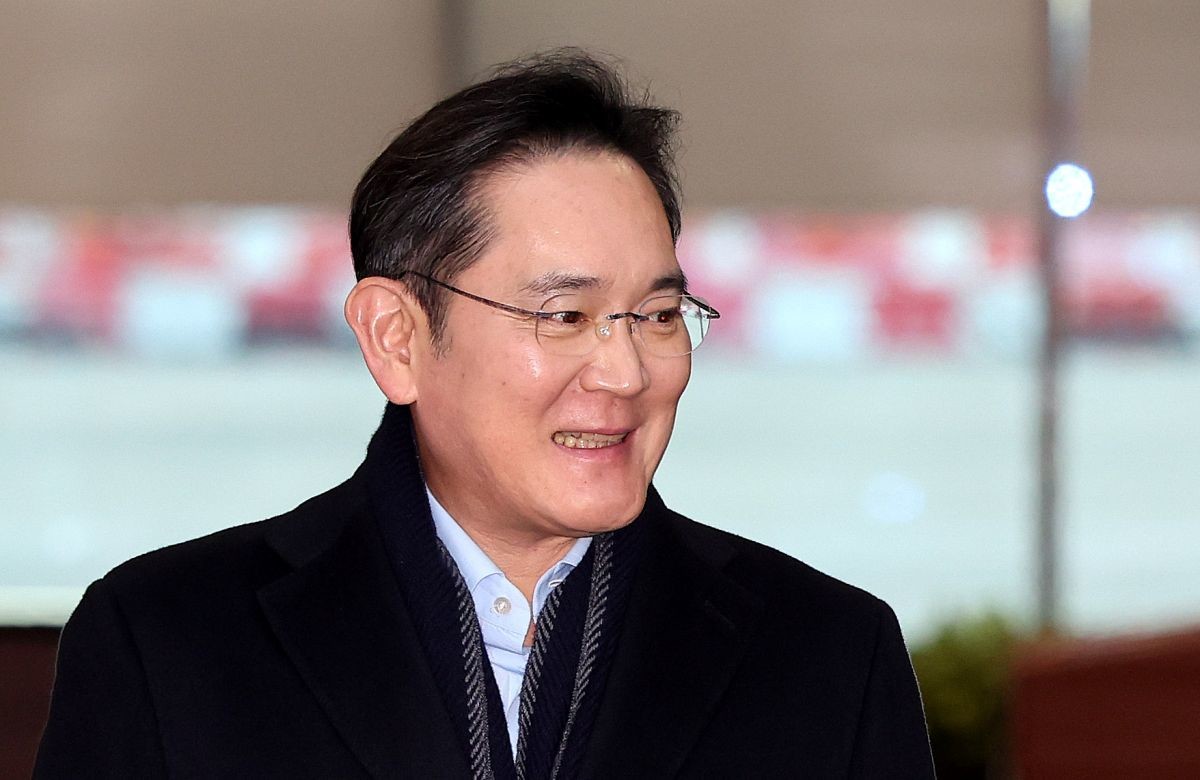 미소 짓고 있는 이재용 회장. / 뉴스1