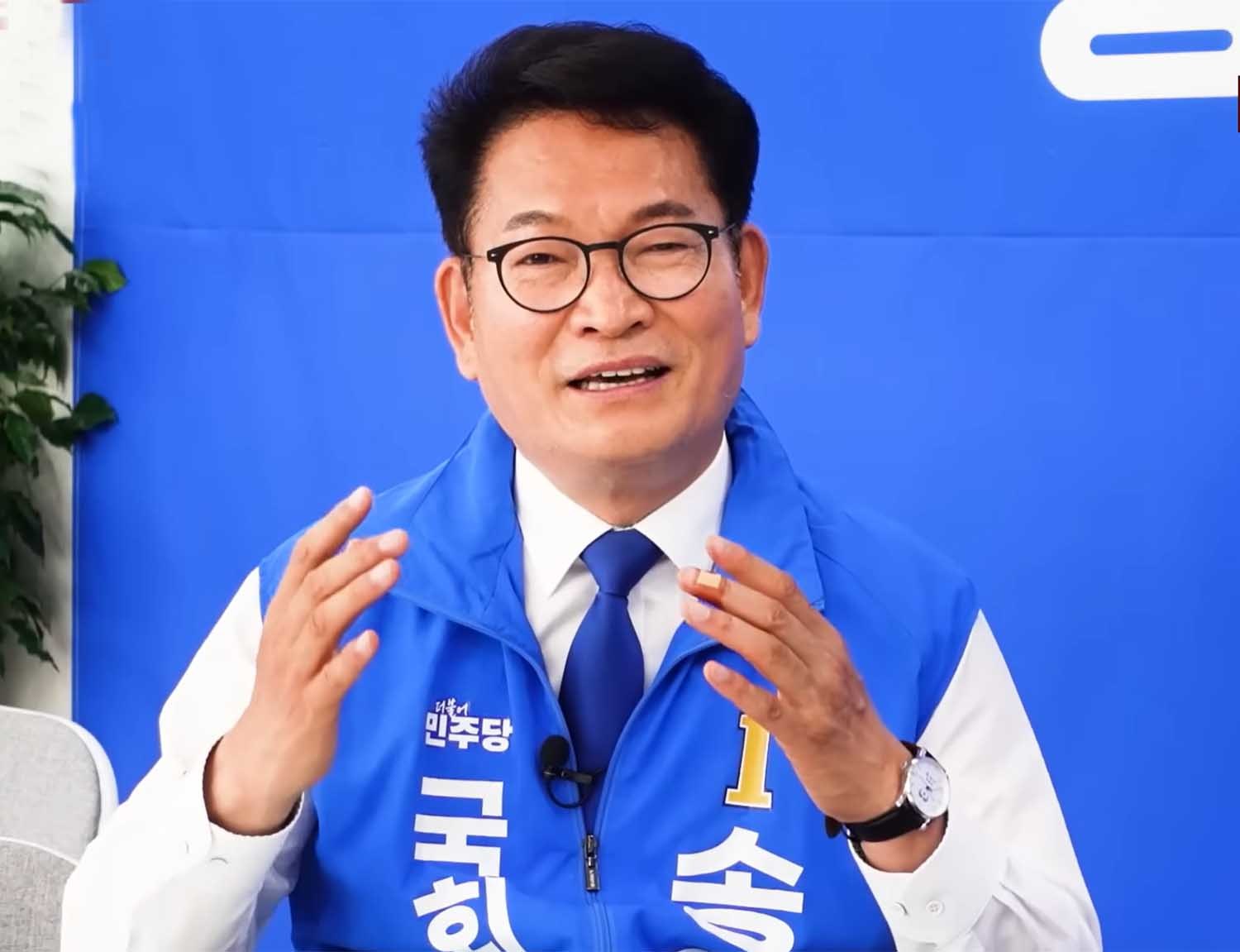 "그는 어차피 이 대통령이 선택한 사람" 송영길 발언 일파만파 