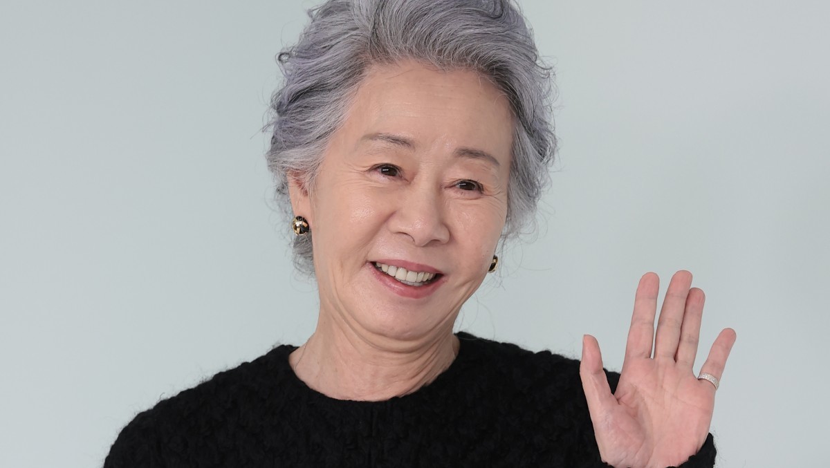 "내가 내 인생을..." 윤여정이 70살 넘어 깨달은 '진짜 사치스러운 것' 1가지 