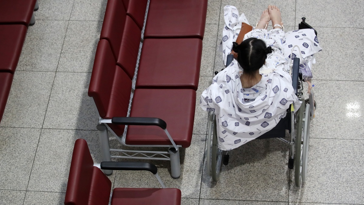 성범죄 걱정까지 번졌다…남녀 같은 병실 결국 없던 일로