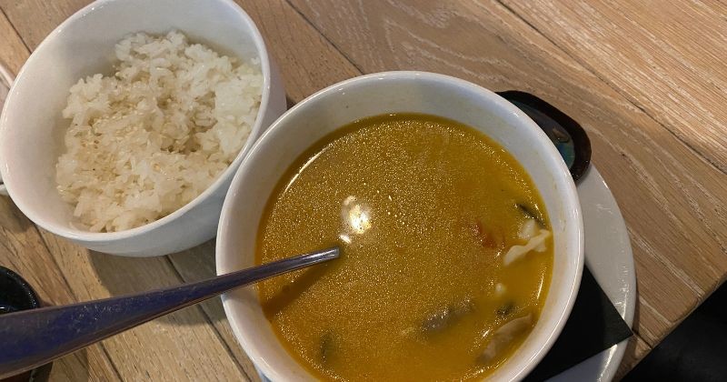 수프와 밥 한 공기 / 셔터스톡