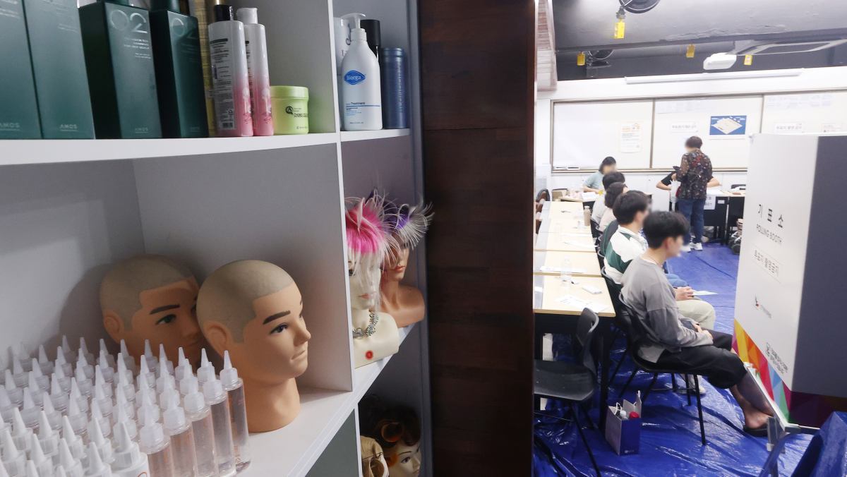 빵집·갈빗집·검도장까지…전국 곳곳 이색 투표소 진풍경