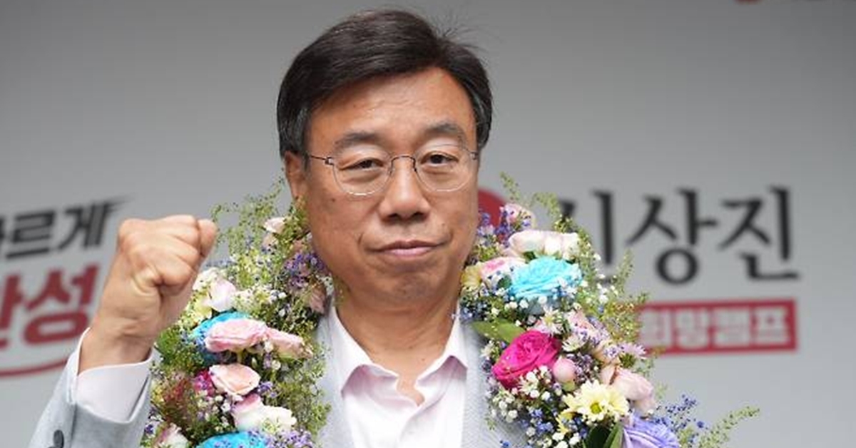 이 대통령 '정치 고향'서 이변…국힘 신상진, 원조 친명 꺾고 재선