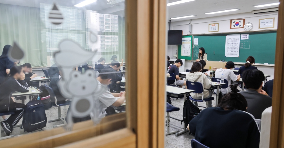 국어는 쉬웠는데 수학은… 6월 수능 모평, 난이도 분석 나왔다