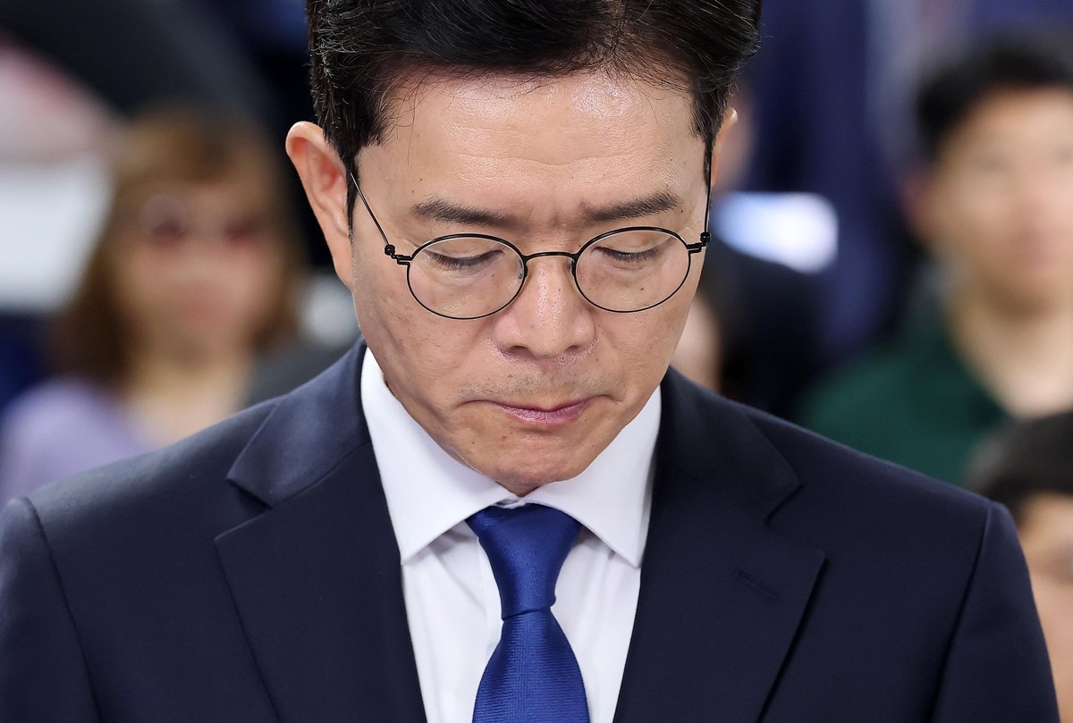 정원오 더불어민주당 서울시장 후보가 4일 서울 중구 선거캠프 상황실에서 선거 패배 승복 기자회견을 하고 있다. / 뉴스1