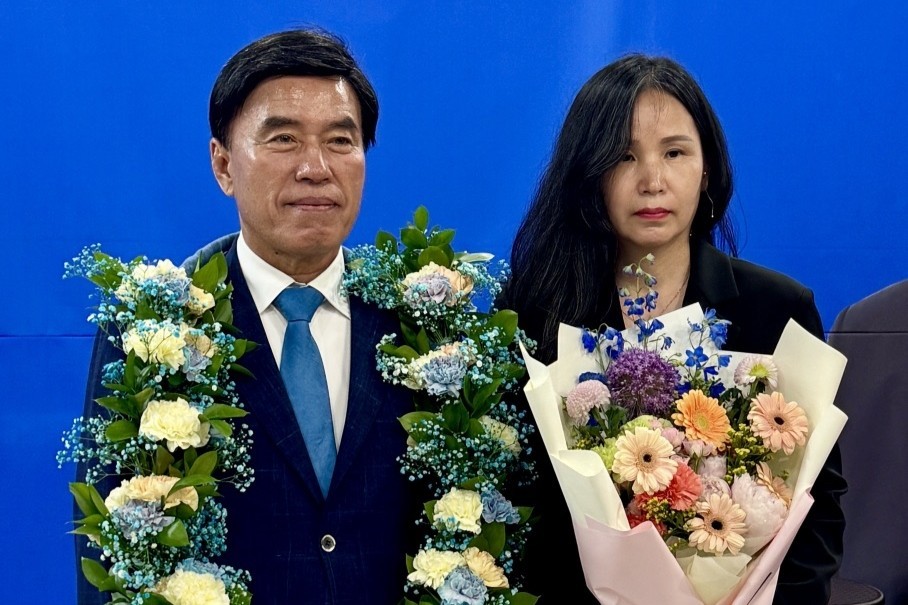 황인호 “멈춘 변화 다시 시작”...대전 동구청장 복귀 성공