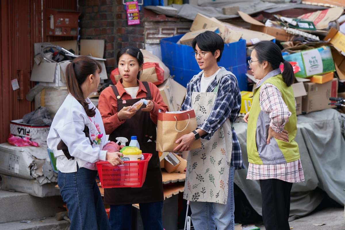 '세계의 주인' 스틸컷 / 바른손이앤에이