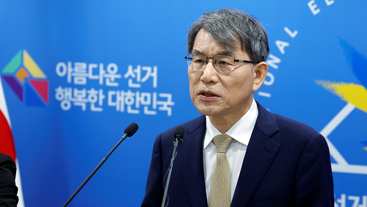 노태악 선관위원장, '투표지 부족 사태' 오후 4시 대국민 사과…거취 주목