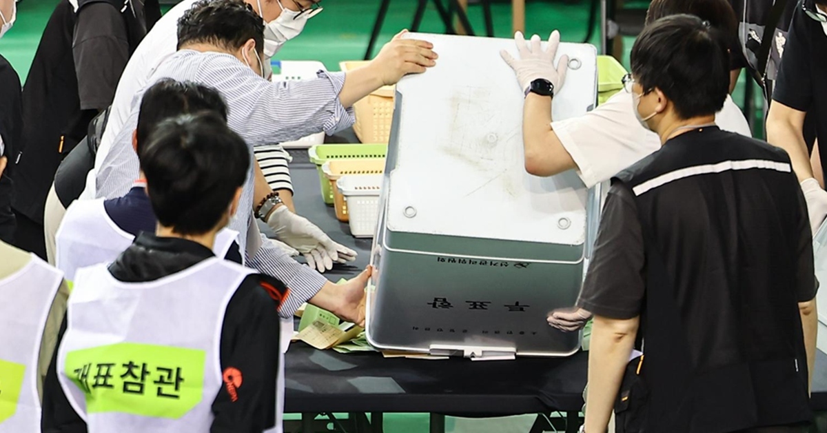 용지 부족 사태 겪은 잠실7동 투표함 뒤늦게 개표했더니... 결과 뒤집혔다 