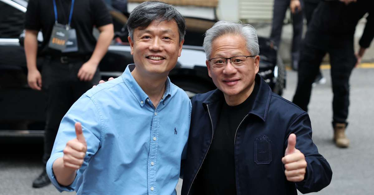 [속보] 젠슨 황, 크래프톤 행사장 도착… 게임 업계 회동 시작 