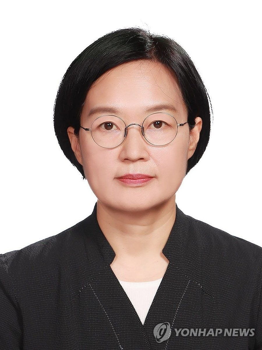 청와대는 7일 이재명 대통령이 신임 국무총리 후보자로 한성숙 중소벤처기업부 장관을 지명했다고 발표했다 / 청와대 제공, 연합뉴스