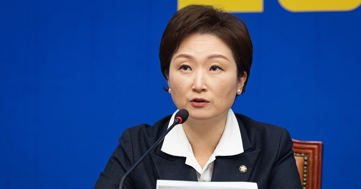 “2030 청년세대 이탈은...” 이언주가 민주당 최고위원직 사퇴 선언 후 한 작심 발언