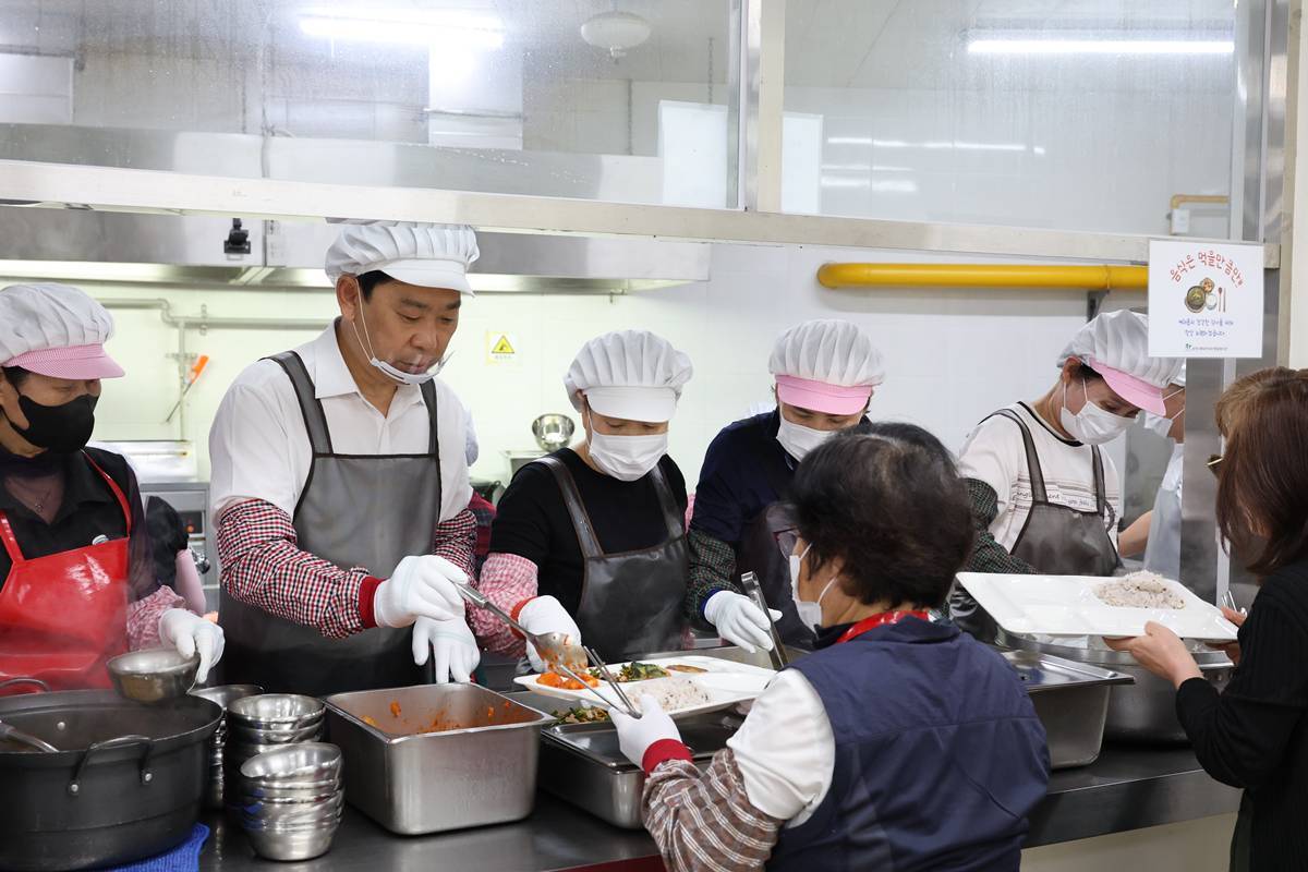 박용선 포항시장 당선인, 민생 현장 광폭 행보