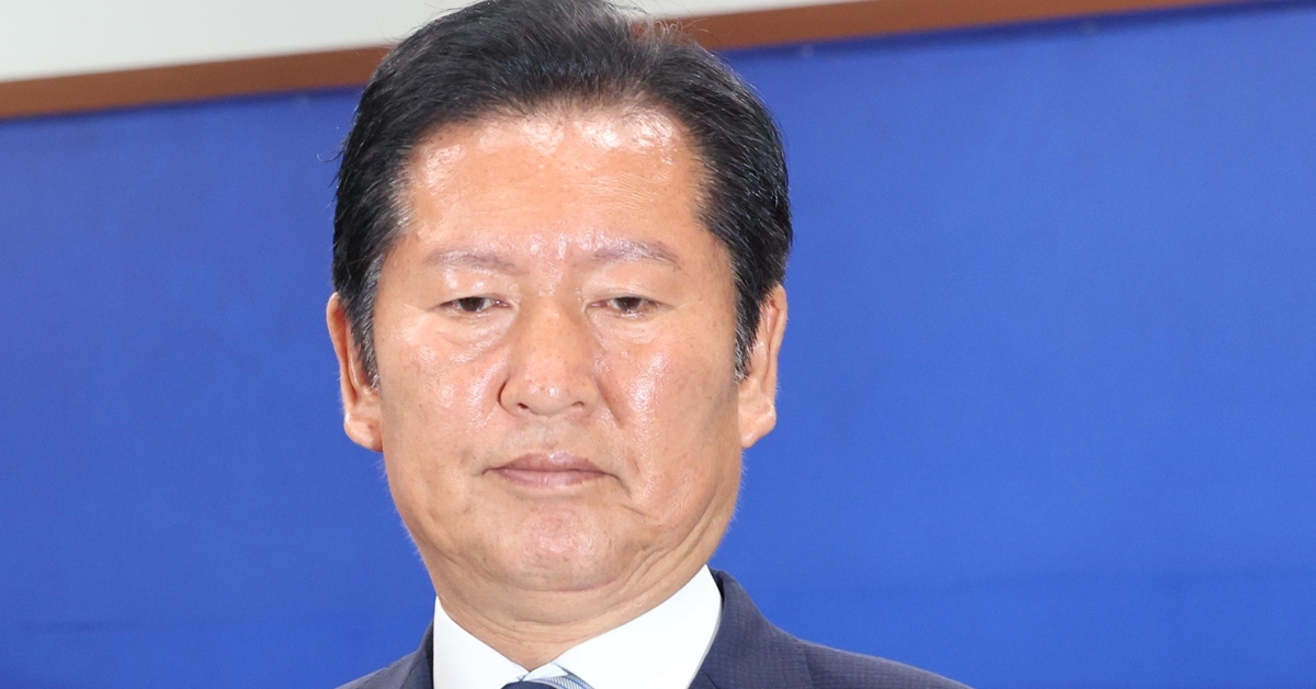 '대통령 환송 불참' 정청래, 어디갔나 했더니