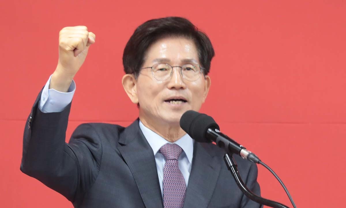 김문수 "이 대통령, 주택은 악이라더니 부동산재벌을 총리로 지명"