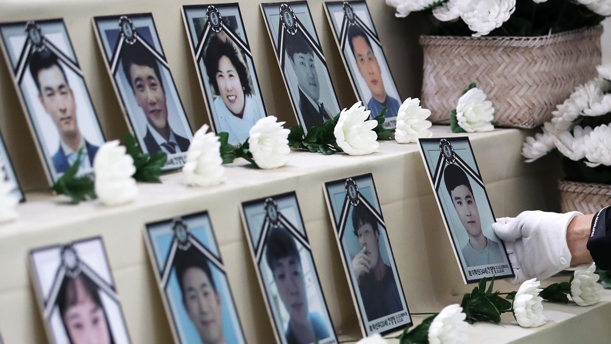 5년 만에…코로나 백신 접종 후 사망한 24세 교사, 법원 “국가가 보상해야”