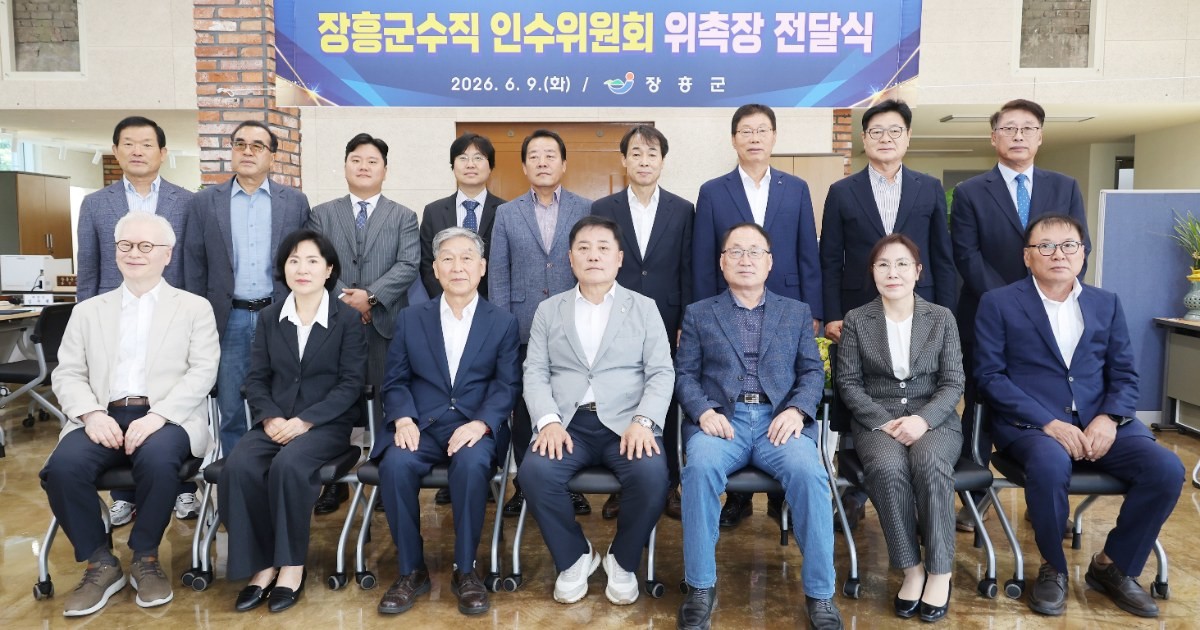 민선 9기 장흥군수로 당선된 사순문 당선자가 군정 인수인계와 군정방향 청사진 마련을 위한 본격적인 활동에 돌입했다. / 사문순 당선인
