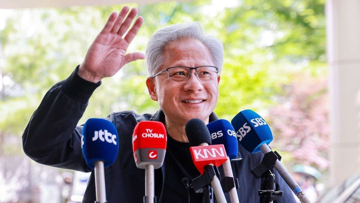 “이런 사람을 뽑는다”...젠슨 황이 오랜 기간 일하며 깨달은 진짜 '인재' 특징 1가지 