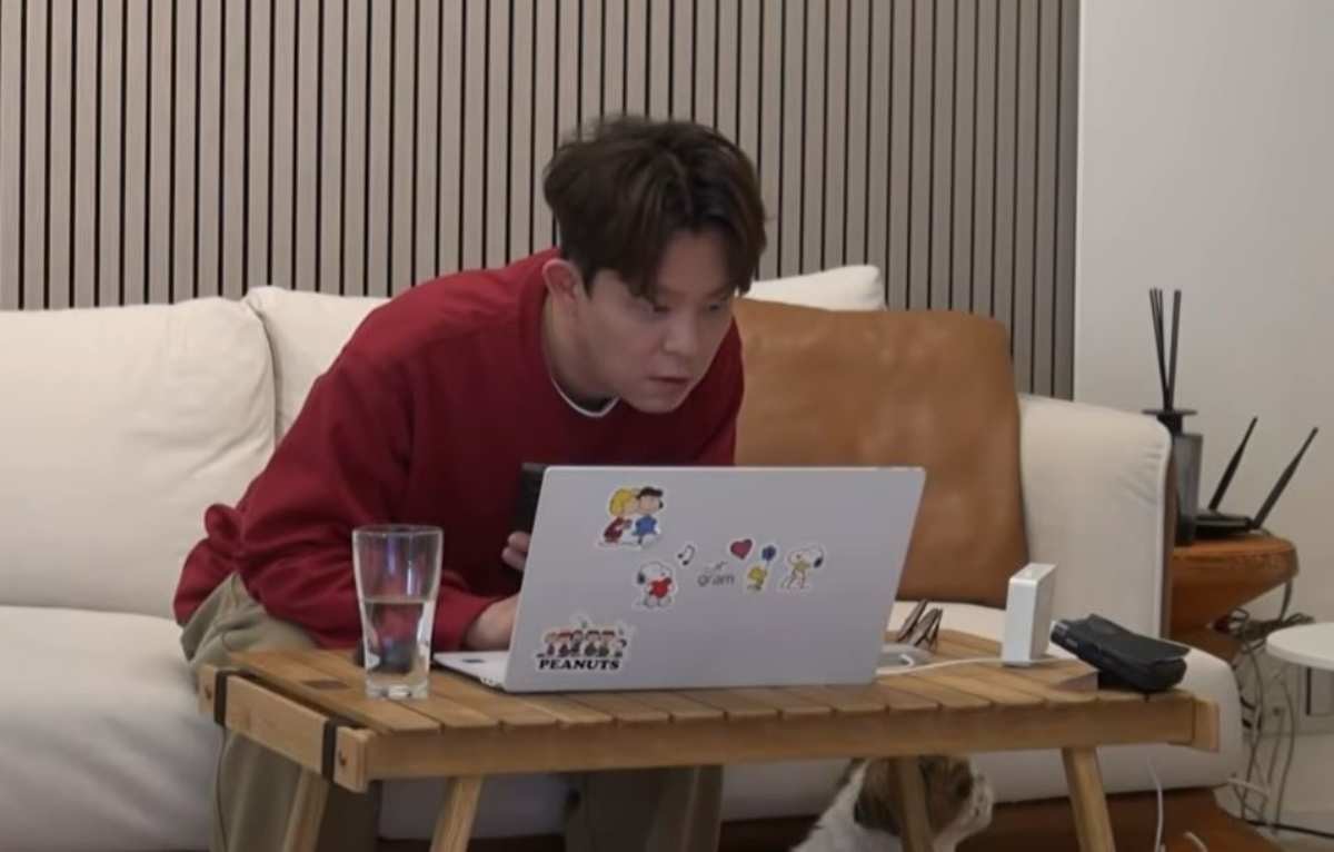 SBS '미운우리새끼'에 출연해 기업 분석 하는 토니안 모습 / 'SBS Entertainment' 유튜브