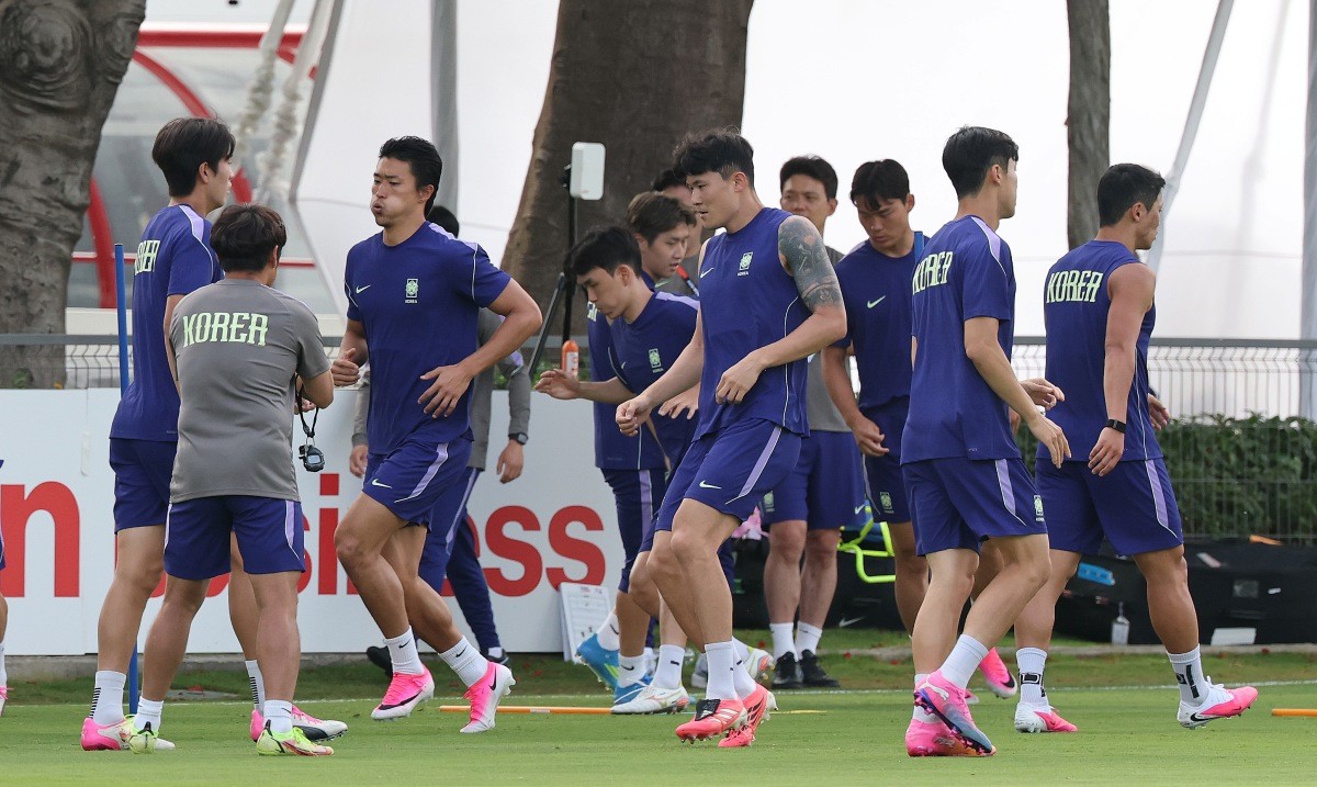 2026 북중미 월드컵에 출전하는 대한민국 축구 국가대표팀 선수들이 10일(현지시간) 멕시코 과달라하라 인근 사포판에 위치한 치바스 바예 베르데에서 훈련을 하고 있다 / 뉴스1
