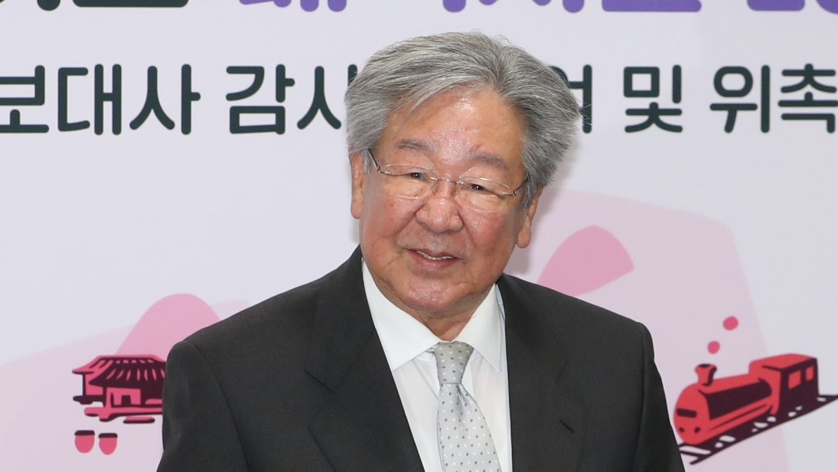 '건강 이상설' 최불암, 최근 근황 전해졌다 (+사진)