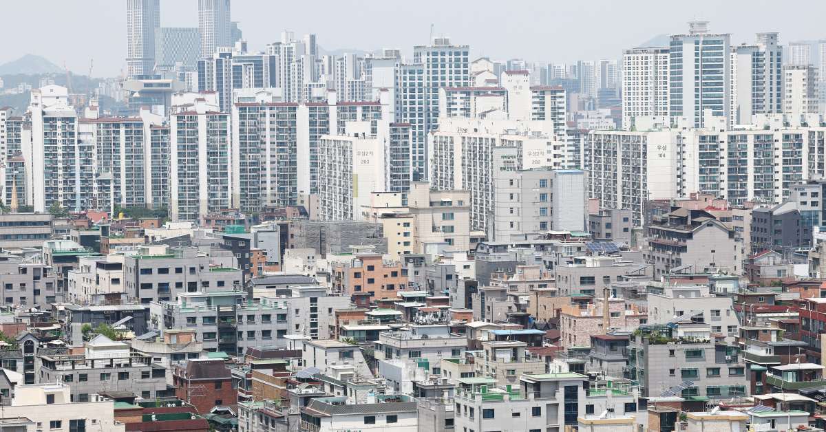 통상적인 법칙 깨졌다… 주식 팔아 번 돈으로 결국 '이것' 샀다는 투자자들 근황