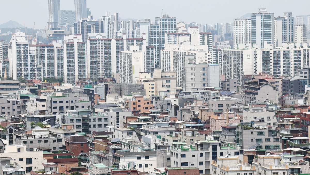 서울 시내의 아파트와 빌라 모습. / 뉴스1