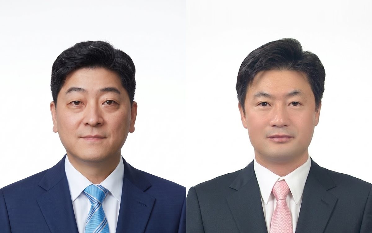 (왼쪽부터)계명문화대학교 문정남 박사(대외홍보팀장), 계명대학교 하제현 교수(스포츠마케팅학과)/계명대